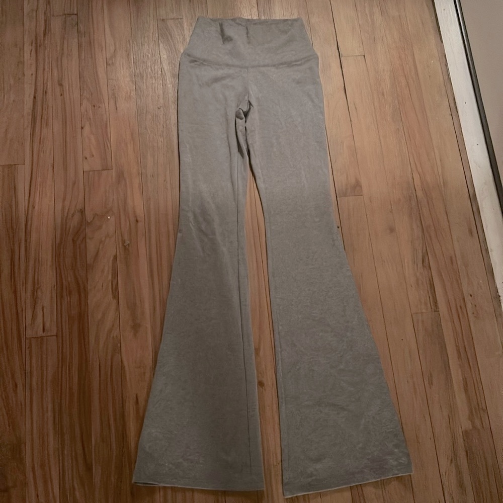 Grey flare leggings